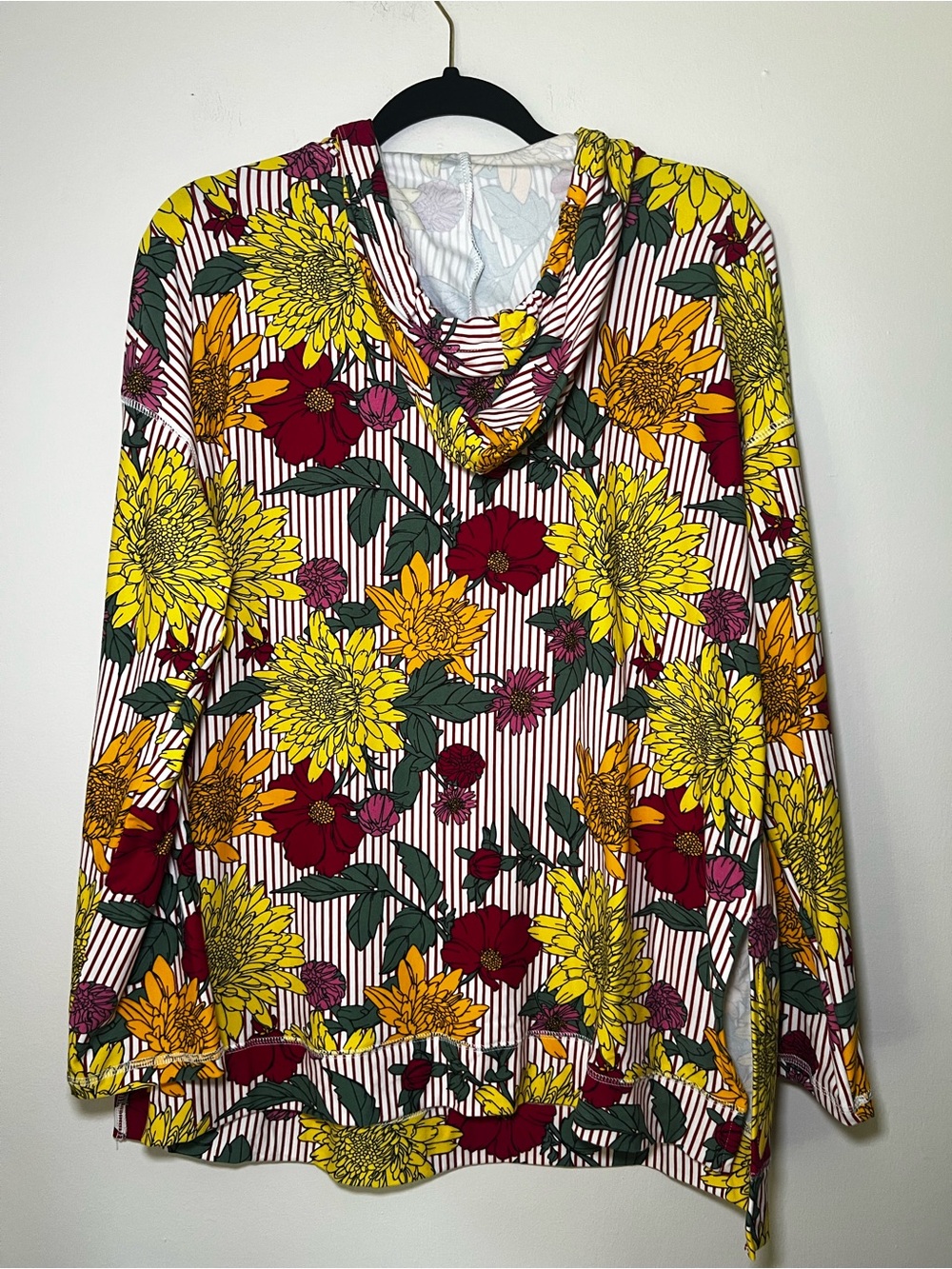 LuLaRoe Eliza Floral Hooded Top in Yellow, Red & Green - Picture 4 of 5